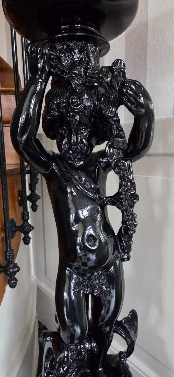 Image 1 of Skulptur - Pflanzgefäß mit Engelsdekor (Ref. 4125)