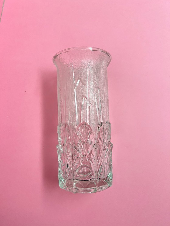 Image 1 of Italian vintage Videnza textured glass flower vase, 24cm, relief design, 70s retro leaves