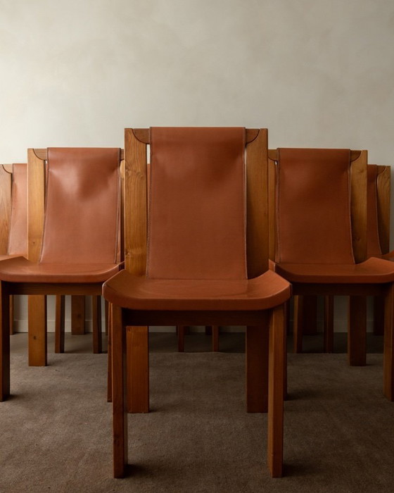 Image 1 of Brutalistische iep en lederen eetkamerstoelen van Giovanni Luigi Gorgoni voor Roche Bobois, jaren 70, set van 7