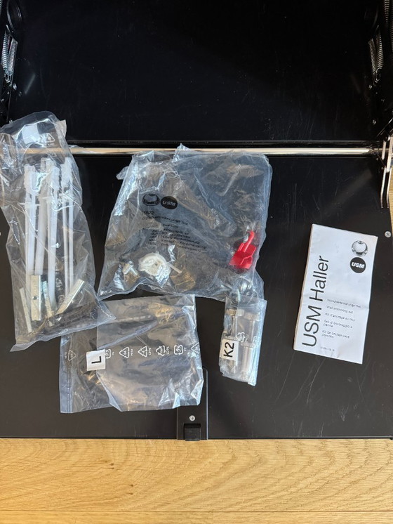 Image 1 of USM Haller tower storage unit