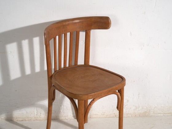 Pair of Thonet style bentwood chairs with low back – Central Europe, circa 1920 – Dining chairs (photo 37 of 40)
