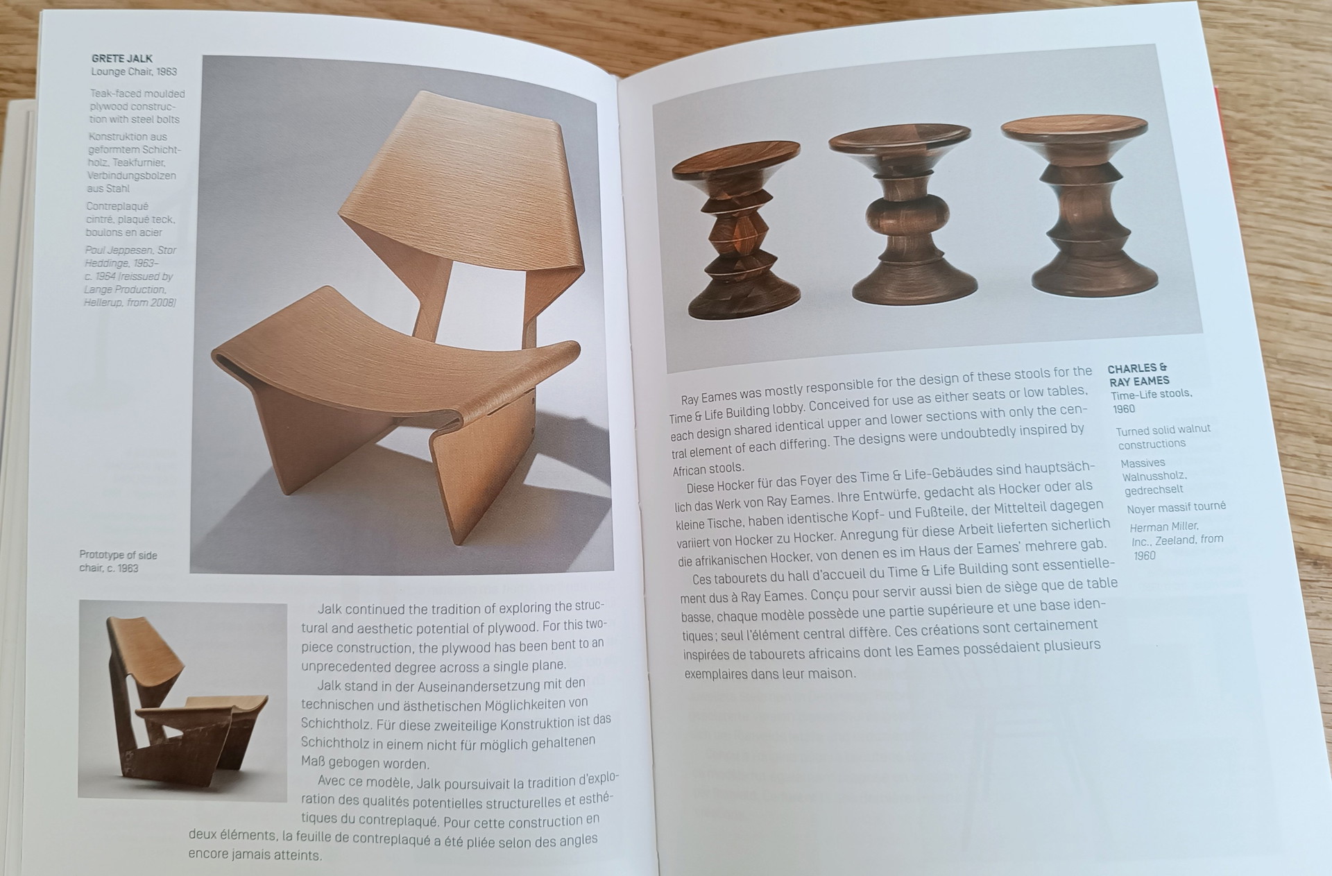 1000 chairs book, Charlotte & Peter Fiell, Taschen | €40 | Whoppah
