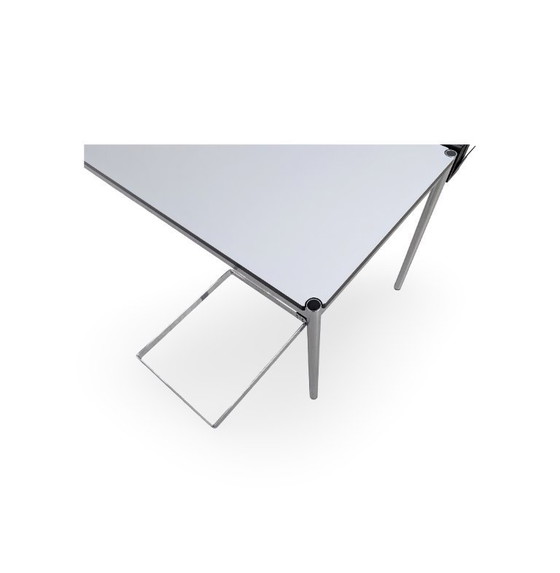 Image 1 of 2x USM Haller tafel, hars, wit, bureau, parelgrijs, kabel
