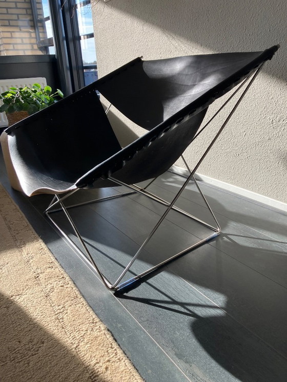 Image 1 of Artifort butterfly