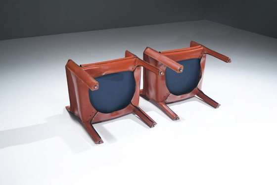 Image 1 of Splendida e antica sedia da pranzo in pelle Cab 414 di Mario Bellini per CASSINA Italia