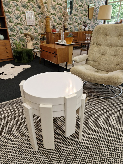 Tables d'appoint design vintage Italie 70S blanc trois pièces