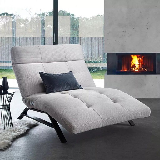 Beautiful, like-new recliner