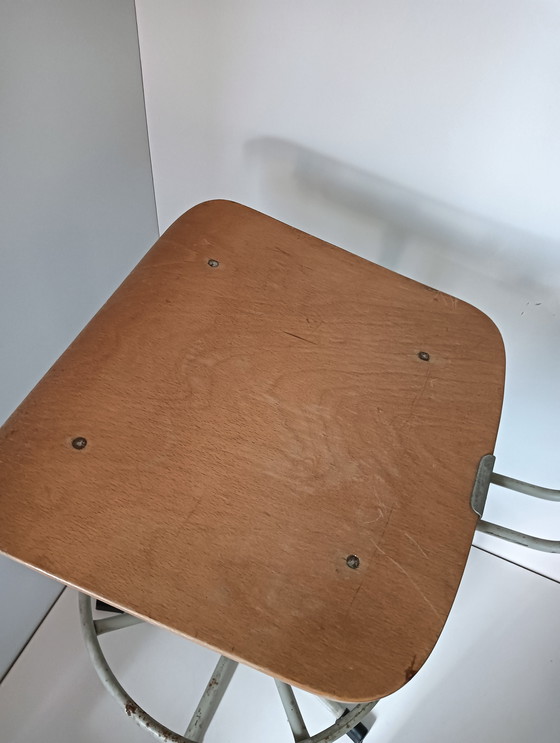 Image 1 of Industrial stools, 4 ways adjustable