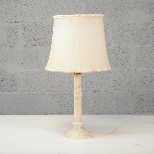 Lampe aus dem 20. Jahrhundert mit Alabastersteinsockel