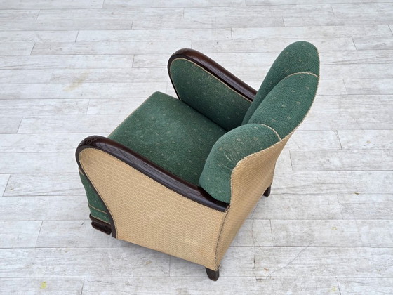 Image 1 of Deense fauteuil uit de jaren 60, bekleed met groene en beige meubelwol.