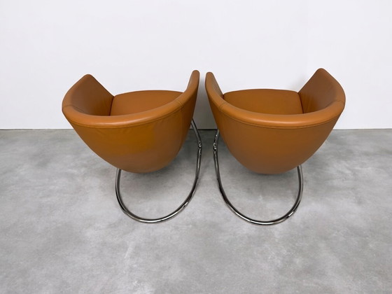 Image 1 of 2x Artifort Megan