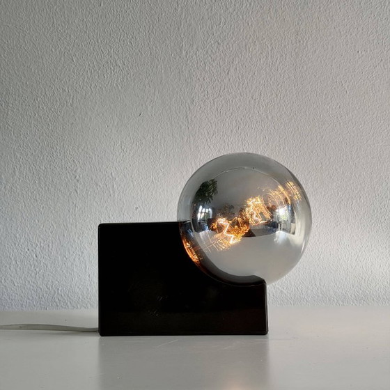 Philips NTS 12 G 128-35 Lampe de table avec sphère chromée, Plastique, Chrome, Marron, Vintage (photo 2 sur 5)