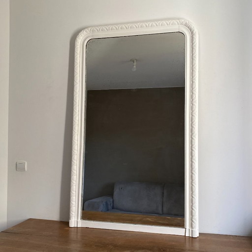 Louis Philippe mirror, late 19th century. White. 145x90.