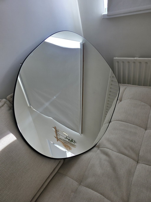 Grand miroir mural asymétrique