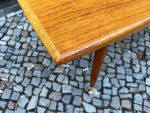 Tavolino da caffè/tavolino da surf svedese in teak di metà secolo