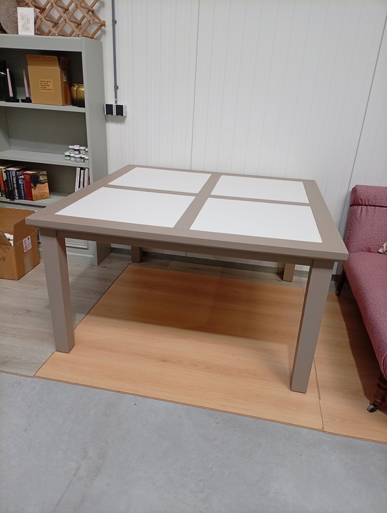 Image 1 of Dining table