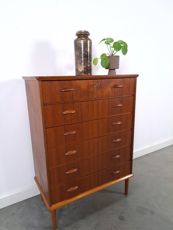 Image 1 of Cassettiera danese in teak con 6 cassetti e maniglie in legno