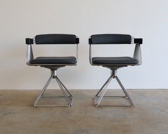 Image 1 of 2 sillas Delta diseñadas por Rudi Verelst para Novalux años 70