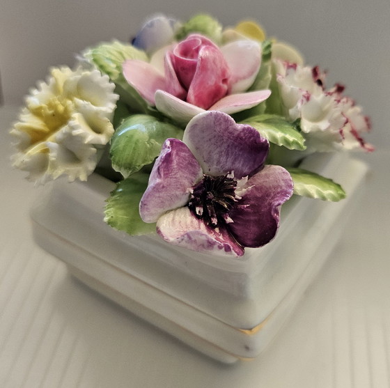 Image 1 of Juego de 3 figuras de porcelana Royal Doulton