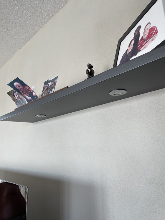 Image 1 of Armoire murale Interstar composée de 3 éléments bas (2 armoires et 1 tiroir large) et de 2 armoires hautes