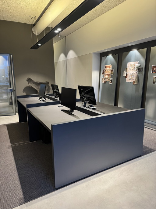 Drentea X Vepa Büroeinheit bestehend aus 4 Schreibtischen