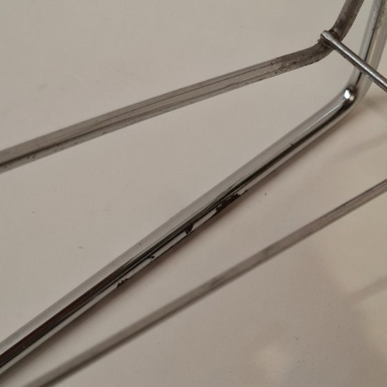 Tavolino vintage con portariviste integrato – Tavolini, Metal, Wood (photo 10 of 12)