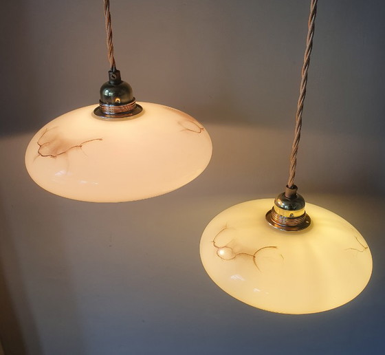 Set di 2 Lampade a Sospensione Vintage in Opalina Marmorizzata – Metal (photo 2 of 22)