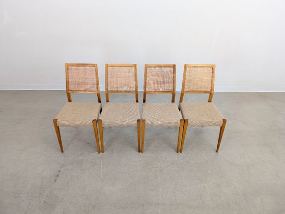 Image 1 of Set di 4 sedie in stile metà secolo, con intreccio in rattan di betulla e design vintage.