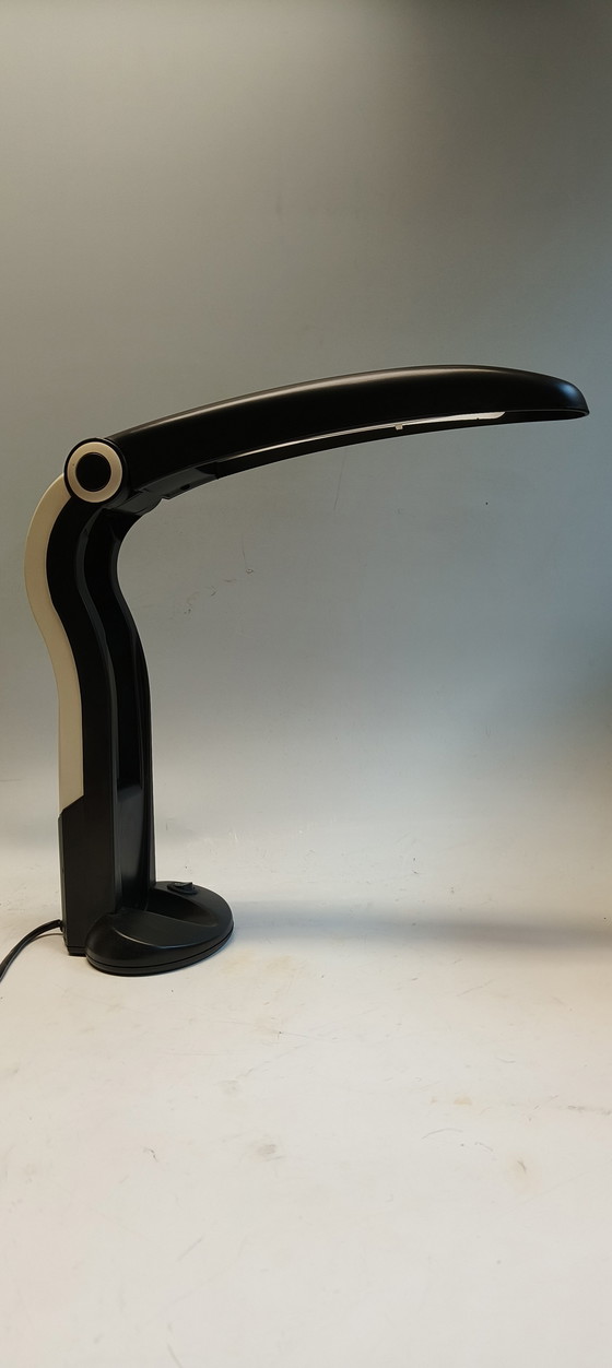 Image 1 of Lampada vintage Toucan di H. T. Huang per Lenoir in bianco e nero.
