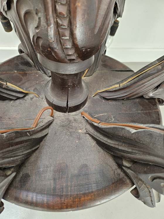 Image 1 of Lampadario gotico antico in rovere a 6 bracci