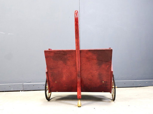 Italienischer, lackierter Schwanen-Barwagen aus Ziegenleder von Aldo Tura, 1960er Jahre