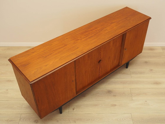 Image 1 of Aparador de teca, diseño danés, década de 1970, fabricado en Dinamarca.