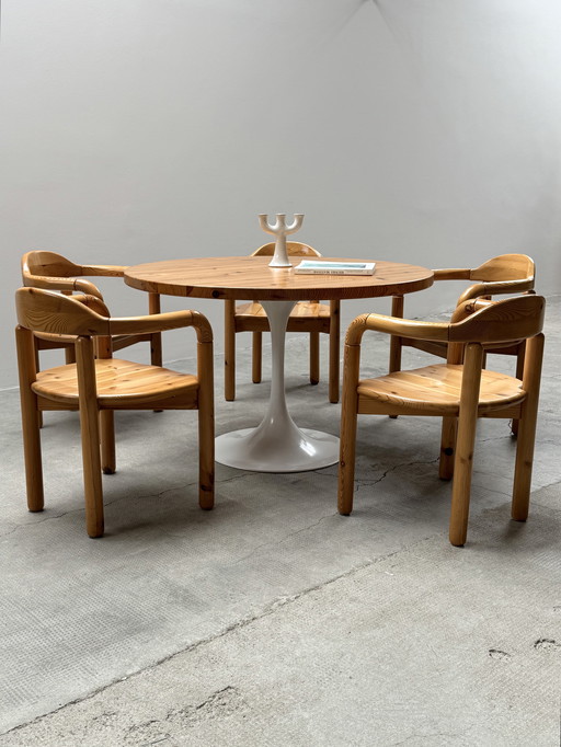 TABLE À MANGER RONDE EN PIN MASSIF PIED TULIPE EN ALUMINIUM ET 5 CHAISES RAINER DAUMILLER