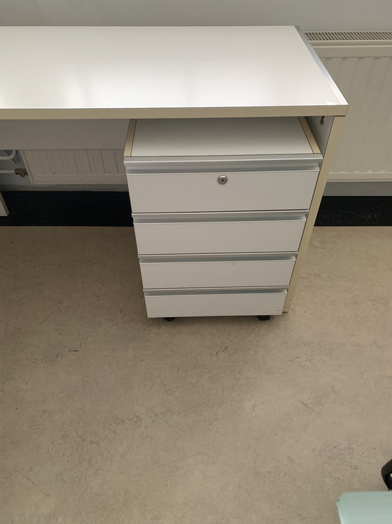 Image 1 of Neolt jaren 60 bureau
