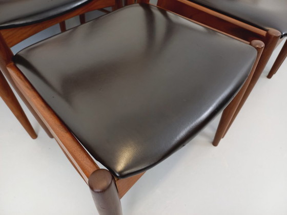 Image 1 of Set of 6 vintage Danish Scandinavian chairs by Aerthoj Jensen & Molholm in teak and skai from the 1960s