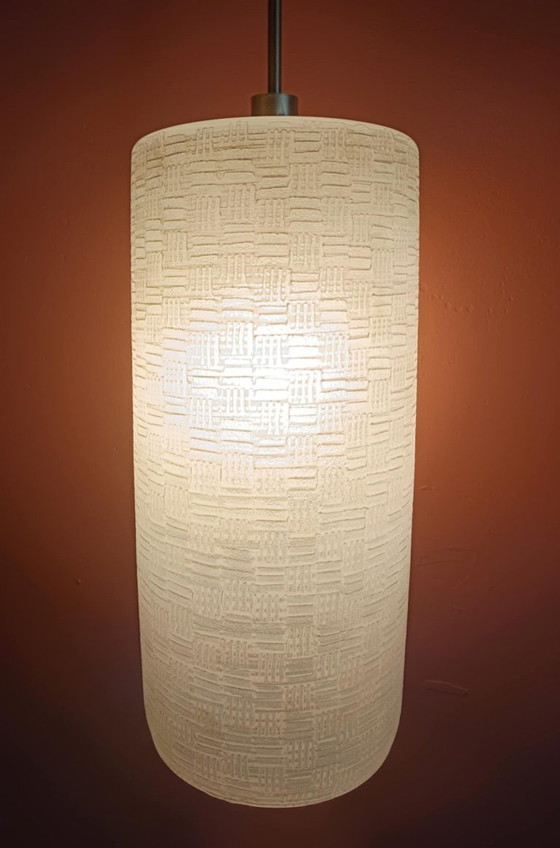 Image 1 of Grande lampada a sospensione vintage a cilindro in vetro, anni '50