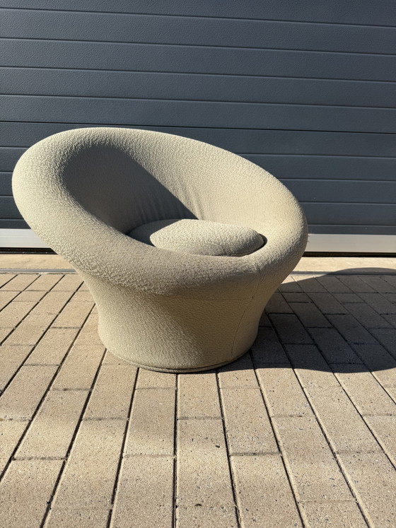 Image 1 of Chaise champignon vintage Artifort vert menthe en très bon état !