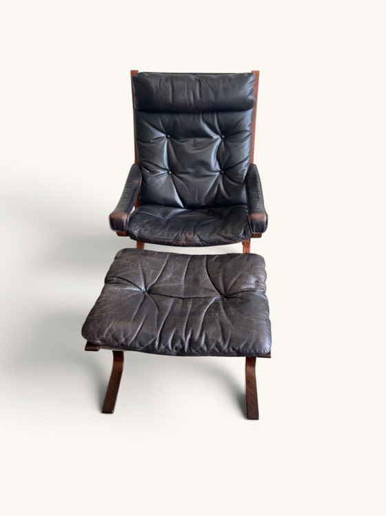 Fauteuil vintage Ingmar Relling pour Westnofa "Siesta" avec repose-pieds – Leather, Wood (photo 6 of 9)