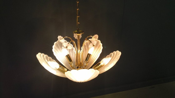 Image 1 of Vintage Italiaanse kroonluchter van glas en messing, jaren 70.
