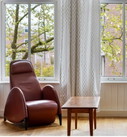Poltroncina Scudo Design. Il designer Frans Schrofer. Regolabile.