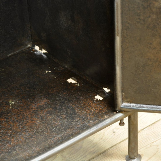 Image 1 of Set ijzeren nachtkastjes, circa 1910