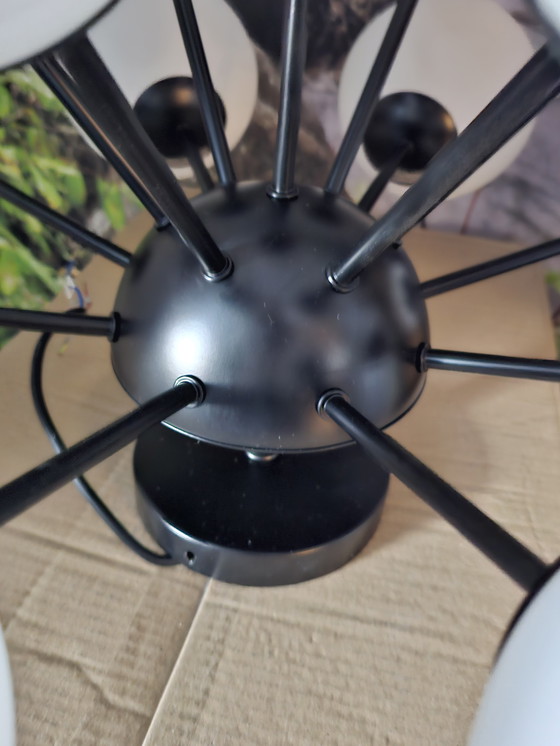 Image 1 of Colmore Sputnik kroonluchter – 15 glazen bollen – zwart metaal – Ø46 cm