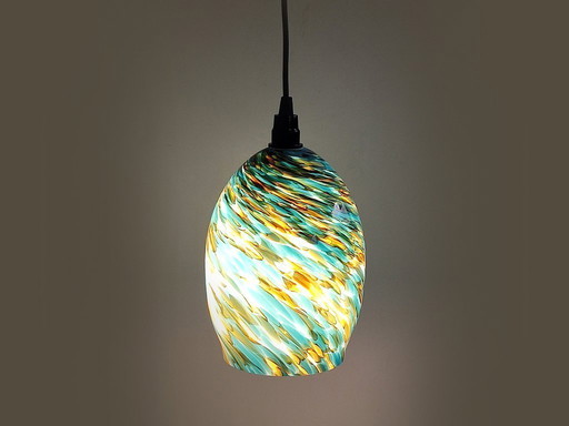 Suspension en verre exotique