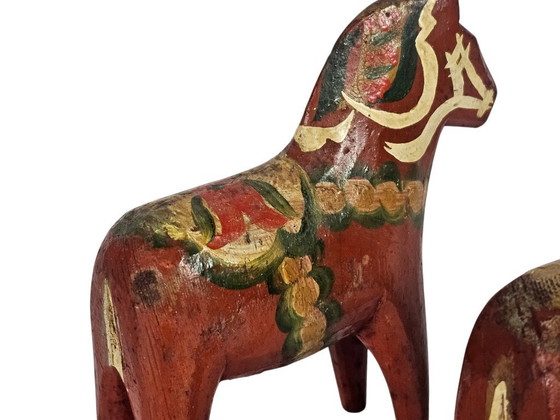 Image 1 of Dala Horse - Dalahastar (2) - design Grannas A. Olsson - Suède - 1er quart du 20e siècle