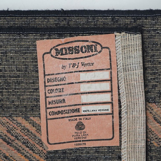 Image 1 of Alfombra rectangular de Missoni, década de 1980.