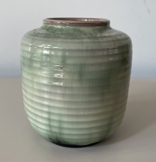 Art Deco Ribbed Vase With Stream Glaze Model 1016