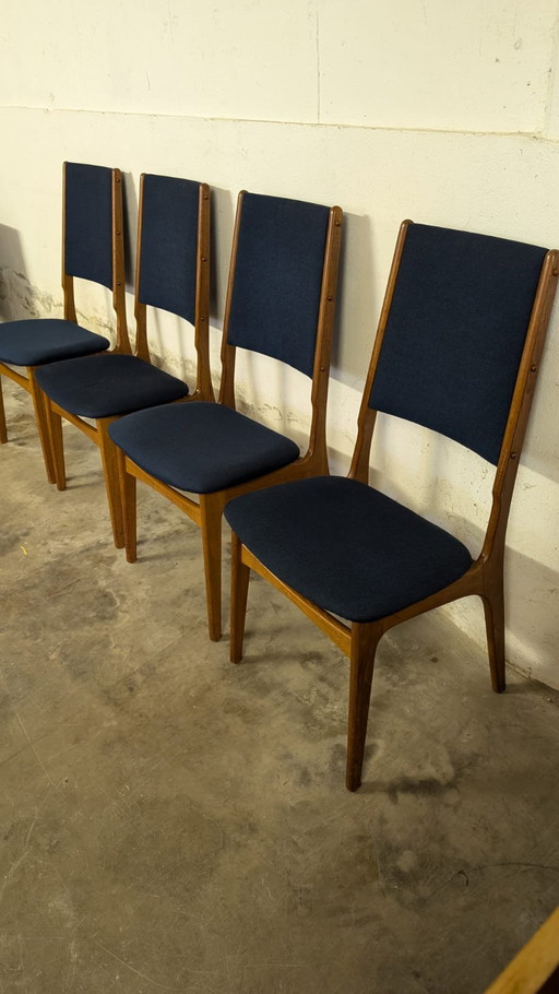 Ensemble de 4 chaises vintage au design danois - Ib Kofod-Larsen