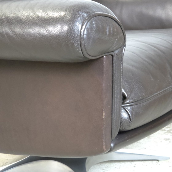 Image 1 of Fauteuils lounge pivotants en cuir De Sede DS-31, design vintage des années 1960