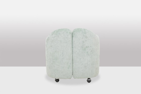 Image 1 of Eugenio Gerli para Tecno. Par de sillones "PS142". Década de 1960.