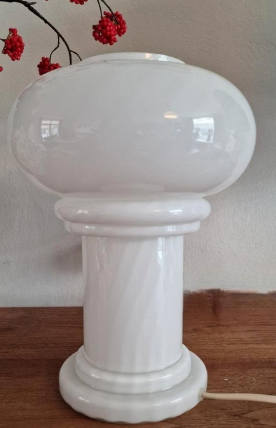 Image 1 of Lampe de table vintage Murano à motif tourbillonnant